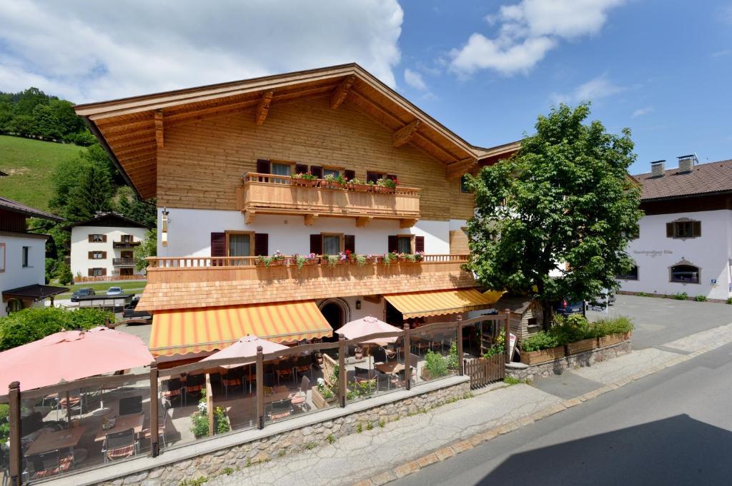 Cafe Pension Koller Hotel Brixen im Thale Luaran gambar